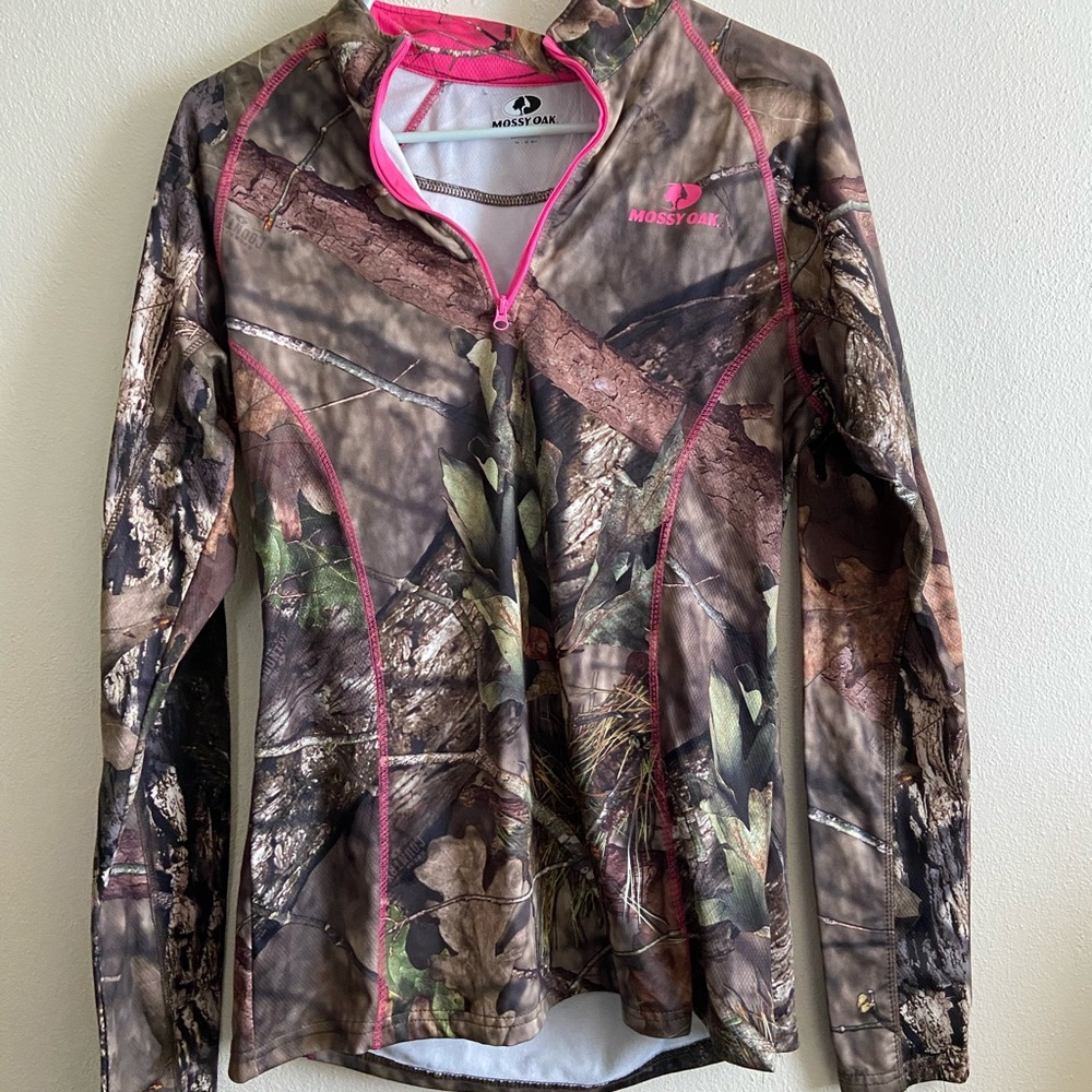 NWOT Mossy oak half zip